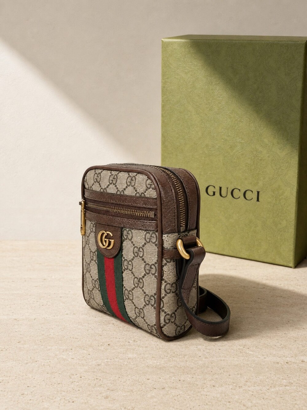 Gucci Small Ophidia Shoulder Purse in Beige Ebony GG Supreme Canvas - Picture 3 of 6